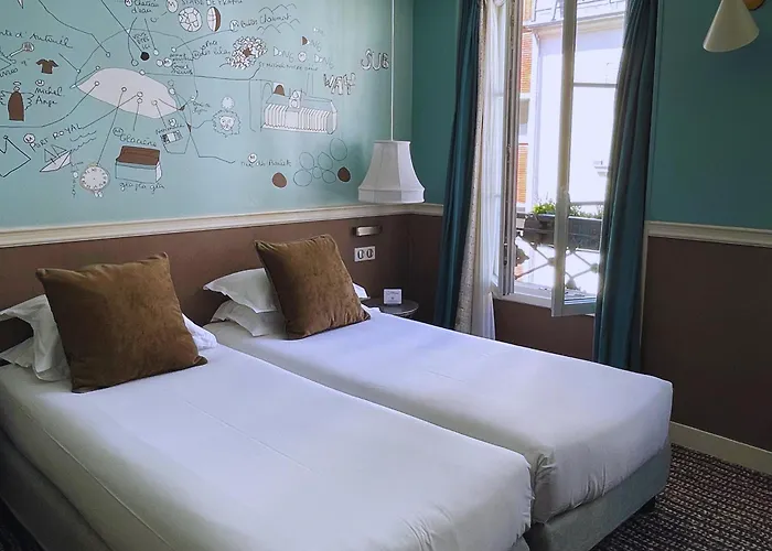 Hôtel des 3 Poussins Paris